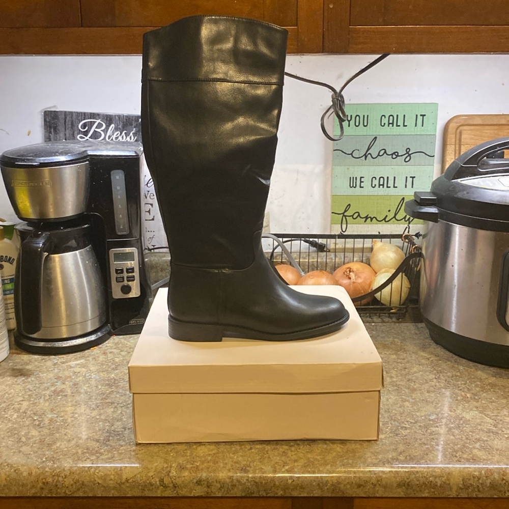 Brand new Justfab knee high boots